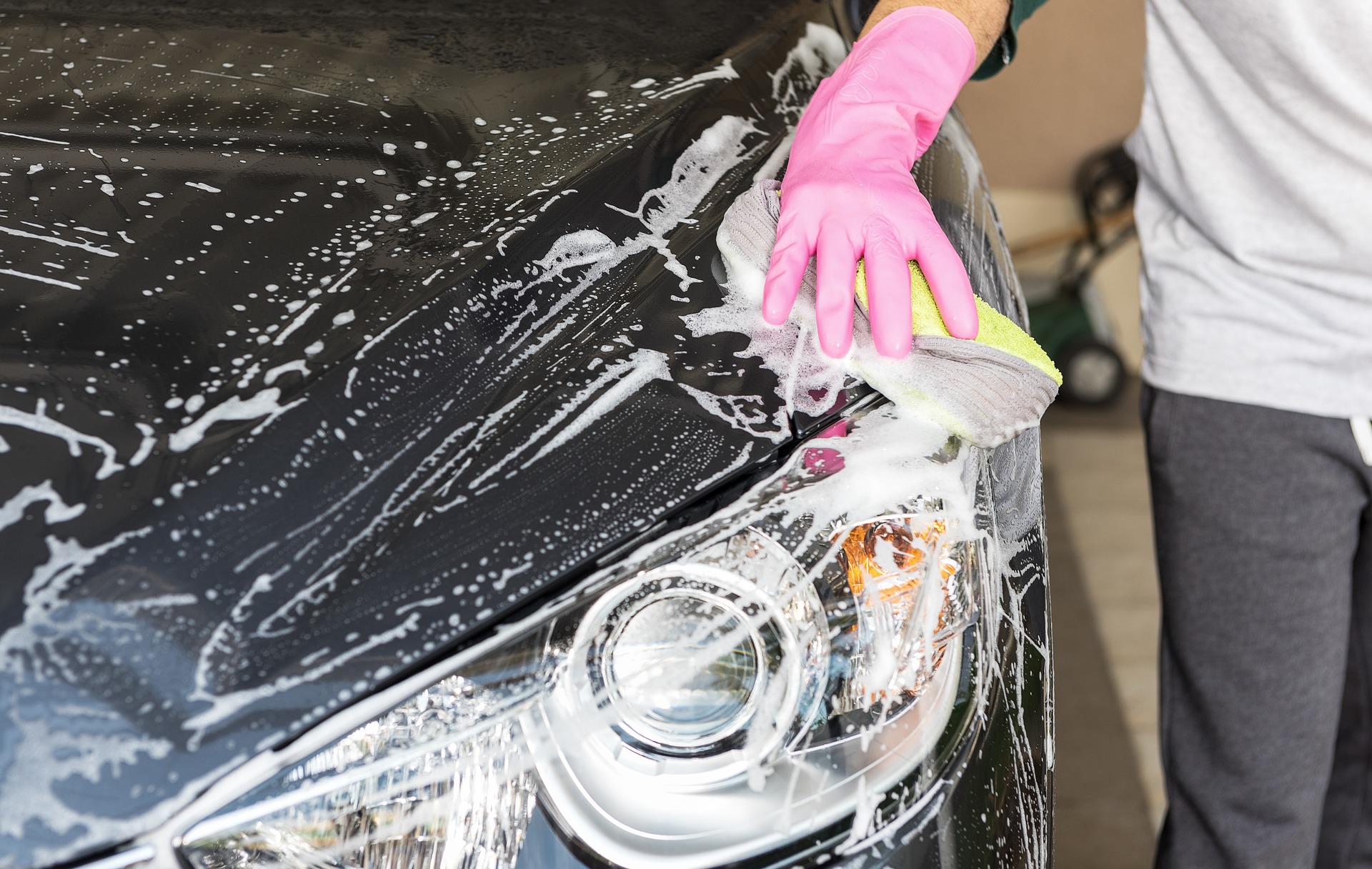 home-made-car-soap-the-diy-solution-that-works-cleaning-home-tips